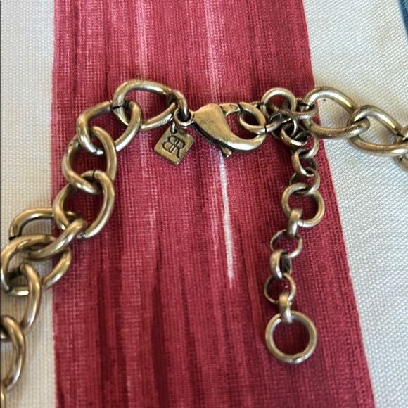 Anthropologie Elegant Gold and Cream Necklace impeccable - Picture 4 of 8